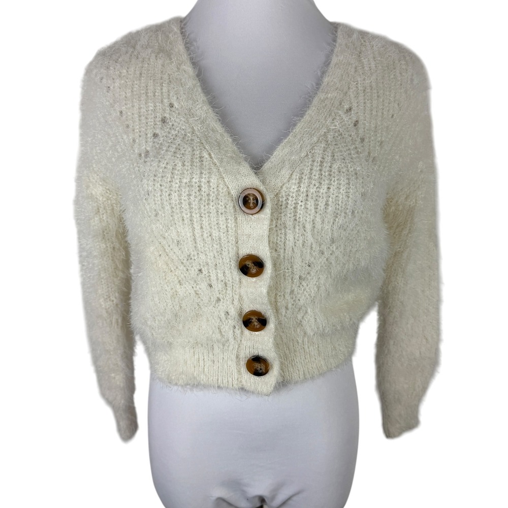 AMP Women's Small Cream Fuzzy Eyelash Knit Cropped Cardigan V-Neck‎ Pointelle